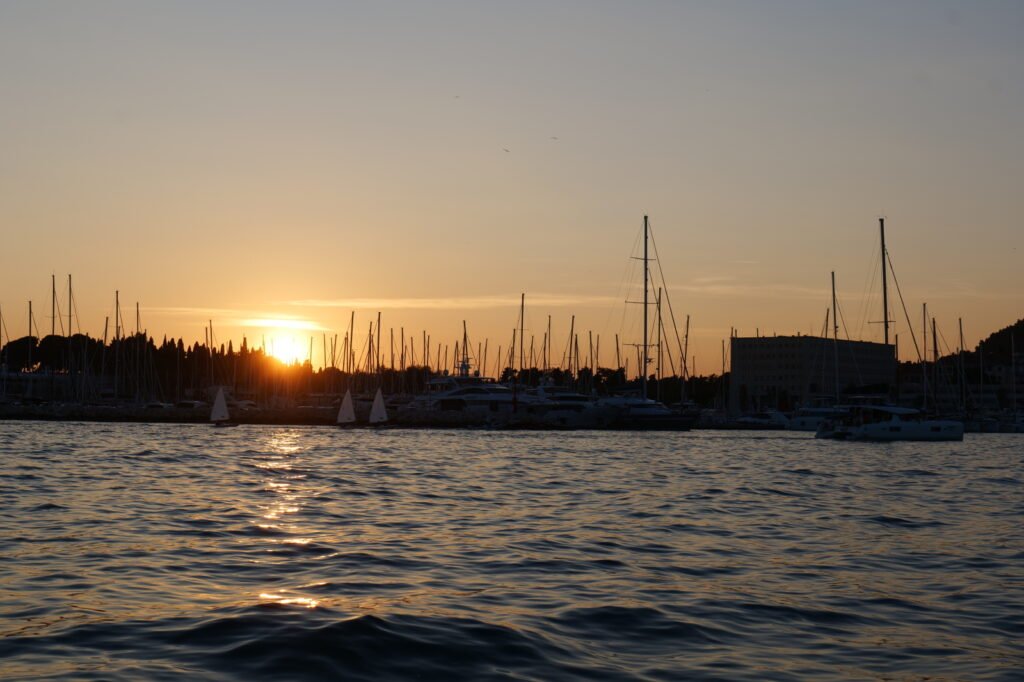 No country does sunsets quite like Croatia, and Split is definitely giving famous Zadar a run for its money here!