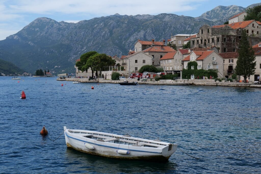 Perast is a peaceful haven away from Kotor's cruise ship crowds - and it truly feels like stepping into a storybook!