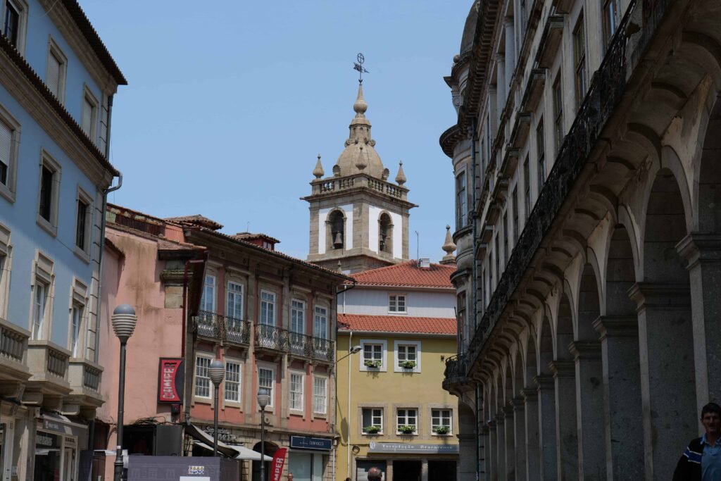 Exploring the old, colourful streets of Braga