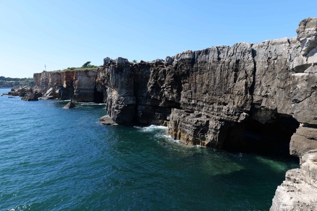 The incredible cliffs of Boca do Inferno are well worth the walk from Cascais!