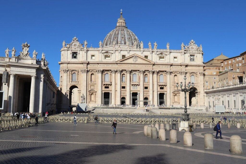 Exploring Vatican City feels very safe thanks to the increased security