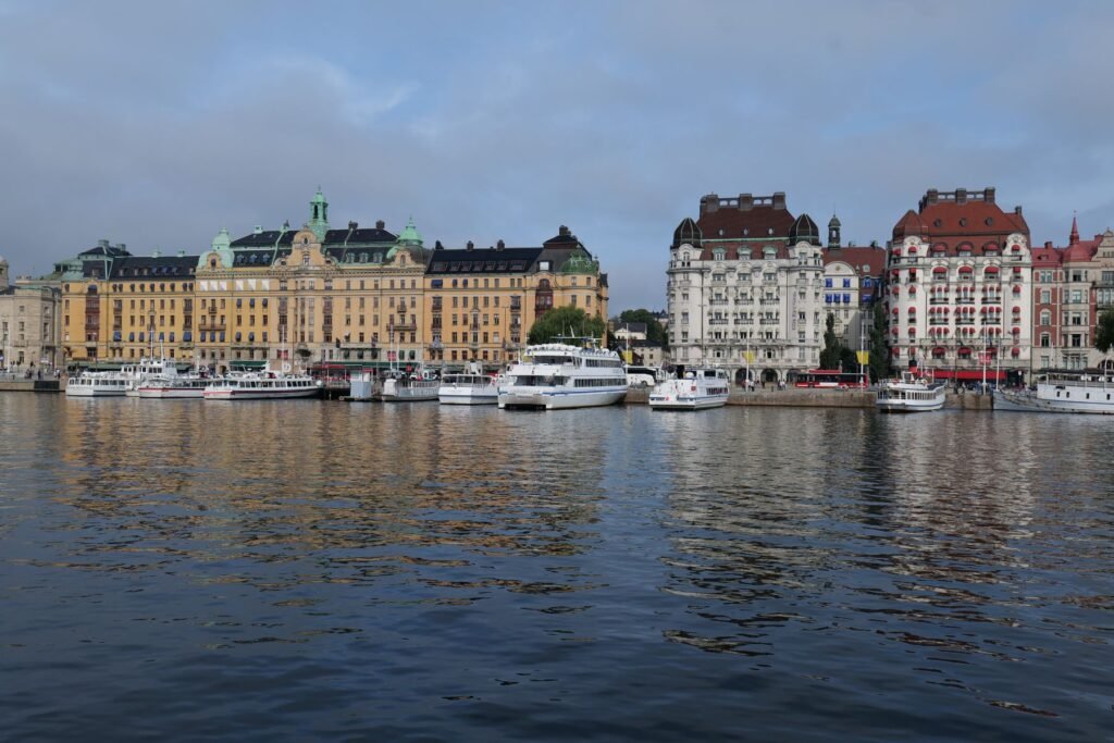 Wealthy Strandvagen is perfect for an afternoon stroll!
