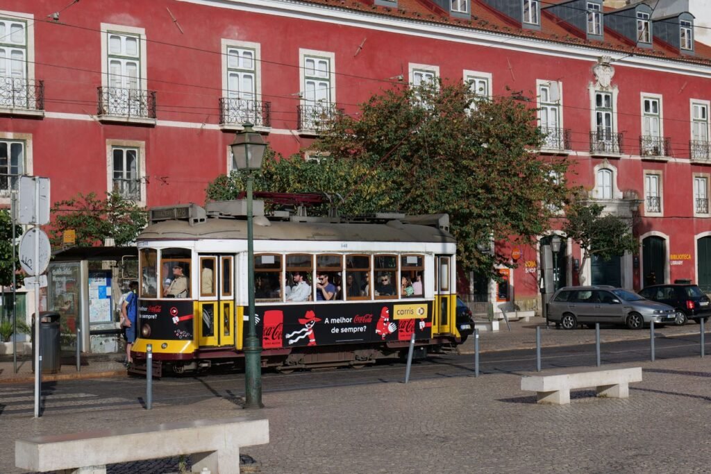 Tram 28 still with some seats available early in the morning!
