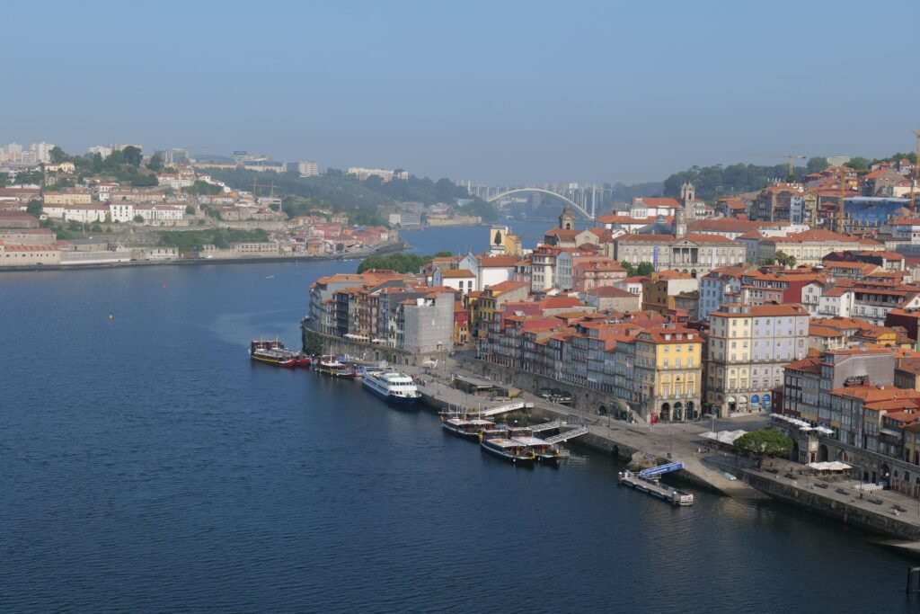 The River Douro curves past Porto city centre