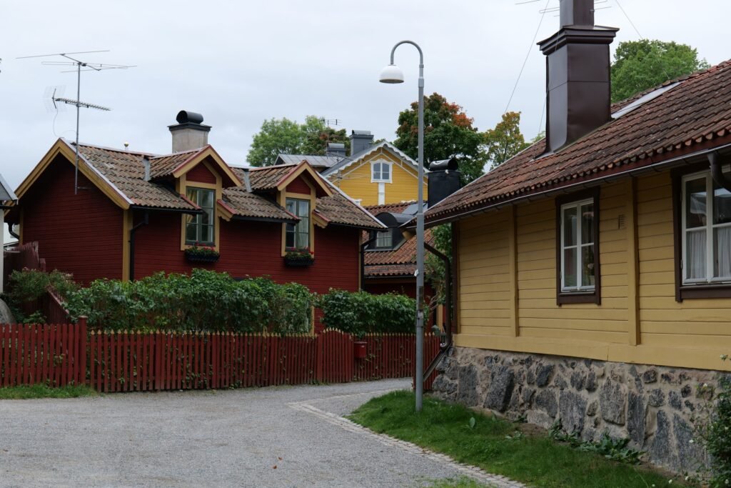 Vaxholm's colourful streets are truly picturesque!