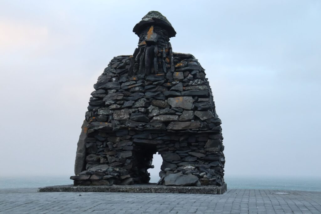 The statue of Bárður Snaefellsás