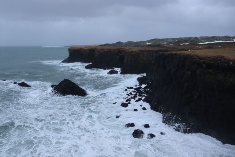 The Ultimate Iceland Solo Female Travel Guide (For 2025!)