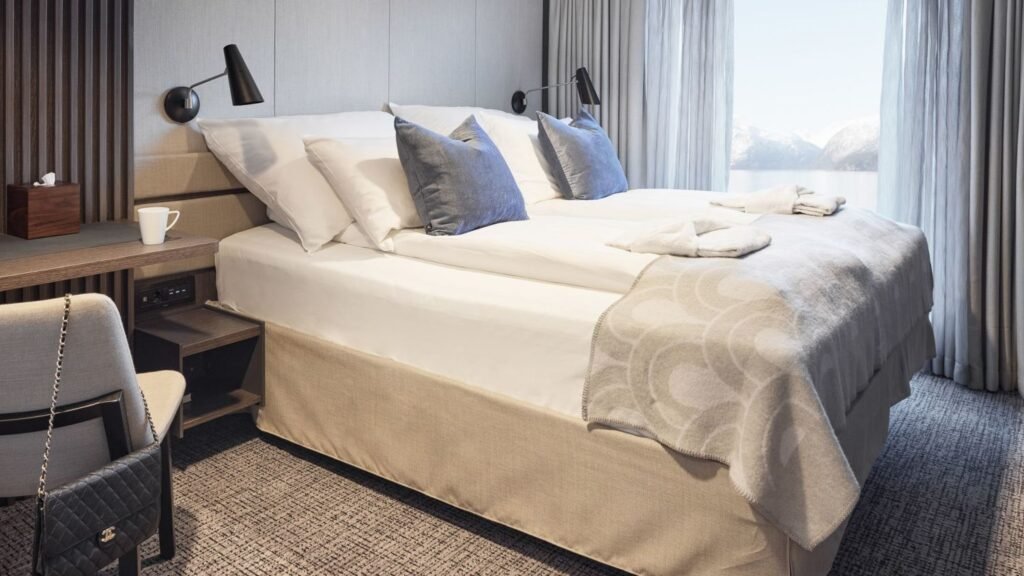 The Lighthouse Suite. Photo © Havila