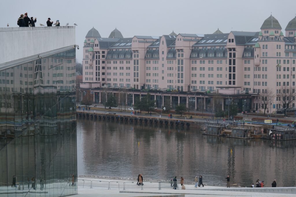 Is Norway safe for solo female travellers? Well, the bigger cities like Oslo are more common for pickpocketing or petty theft, but I still felt very safe here!