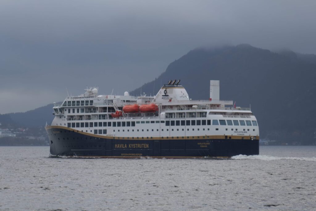 Havila Polaris sailing into port in Bergen!