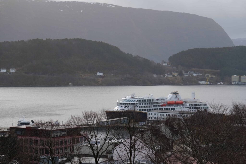 Havila Polaris docked in port for the day in Ålesund 