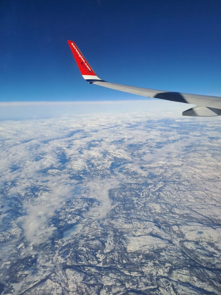 Flying into Oslo with Norwegian