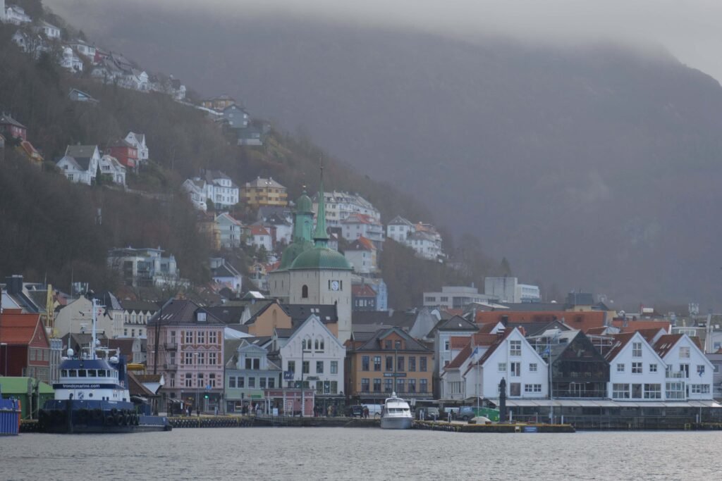 Combine Mostraumen Fjord with half a day exploring colourful Bergen!