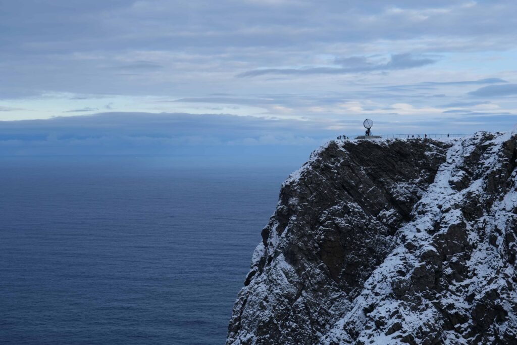 Is North Cape worth visiting? The "secret" winter viewpoint at North Cape, for an unforgettable view of the globe, cliffs and Barents Sea!