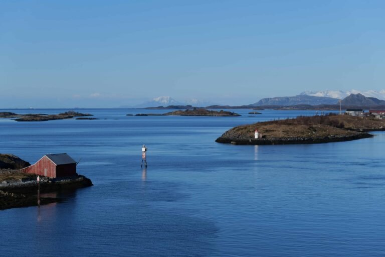 Your Ultimate Guide to Solo Female Travel in Norway (2026)