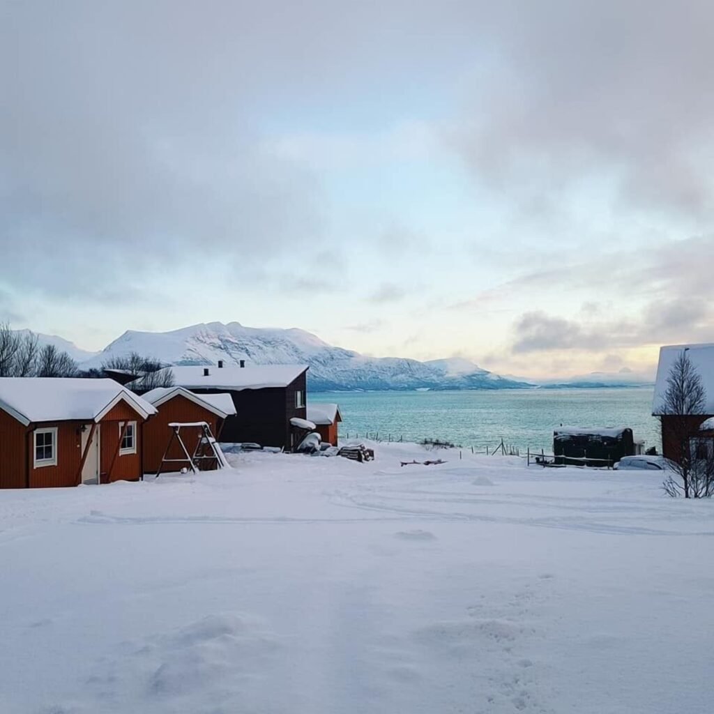 Spectacular surroundings out in nature at Yggdrasil Farmhotel! (Photo: Expedia)