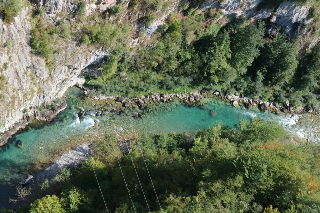 The bright turquoise Tara River