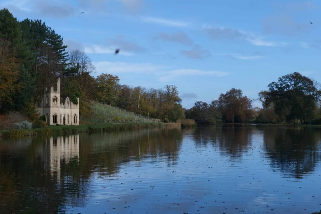 Painshill Park is an underrated Bridgerton filming location!