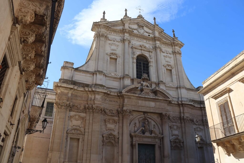 Stumbling across grand churches in Lecce!