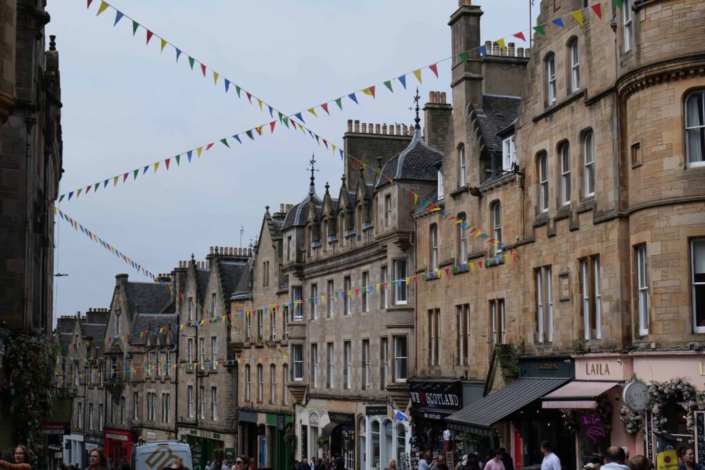 A city walk is the best way to explore Edinburgh!