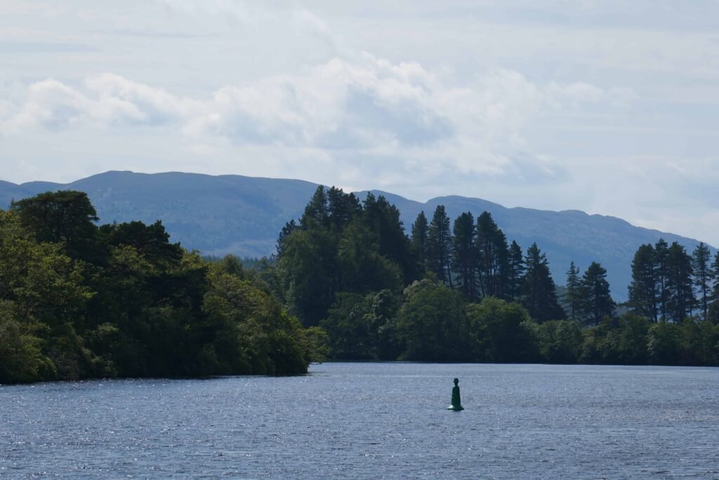 A perfect, relaxing boat ride on Loch Ness!